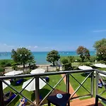 فندق Campagnola باردولينو