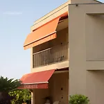 Campagnola فندق باردولينو