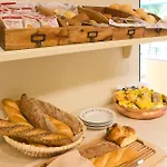 فندق Campagnola باردولينو