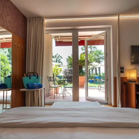 坎帕尼奥拉酒店 酒店